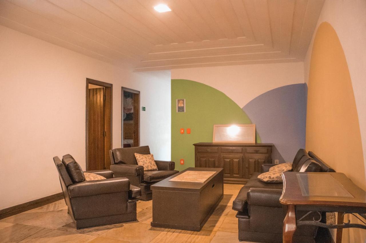 The Eco Palace Hostel Армасан-душ-Бузіус Екстер'єр фото